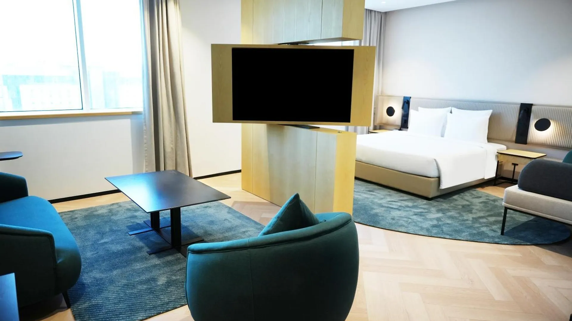 Novotel Riyadh Al Anoud 4*,
