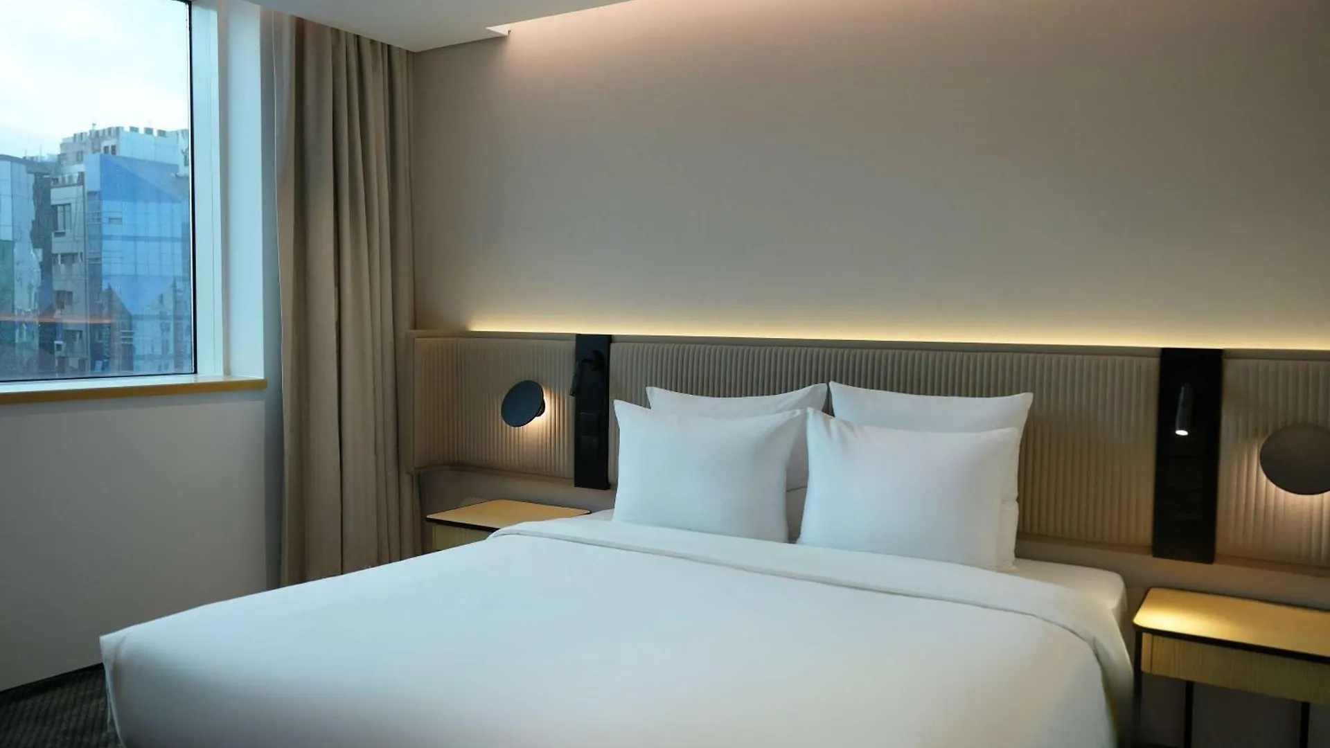 Novotel Riyadh Al Anoud Hotel