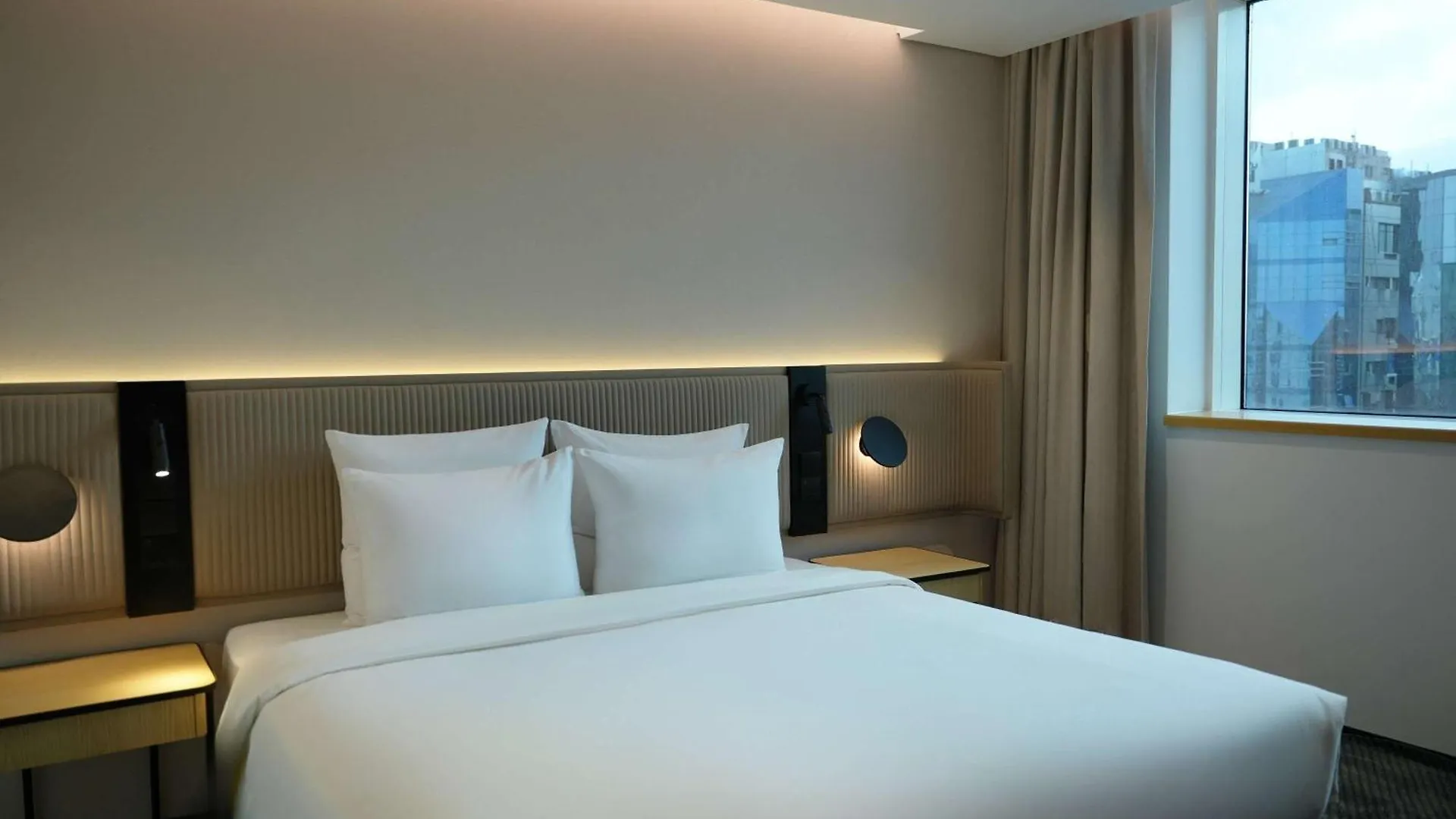 Novotel Riyadh Al Anoud 4*,  Saúdská Arábie